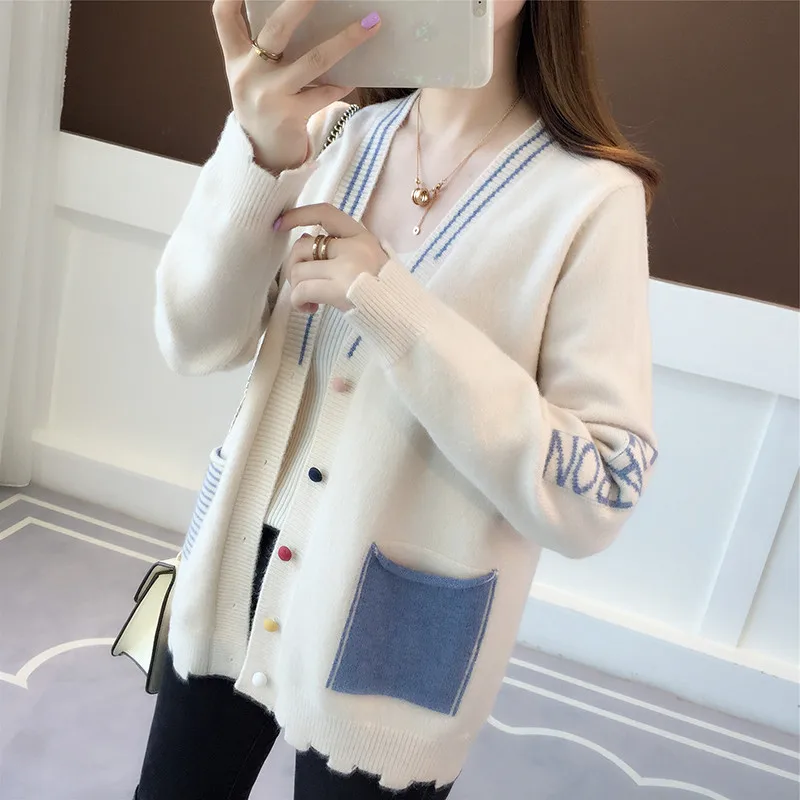 

2019 autumn new Korean short paragraph Jacket Female Loose Knitwear Cardigan Coat Long sleeved Fashion Color matching Sweater