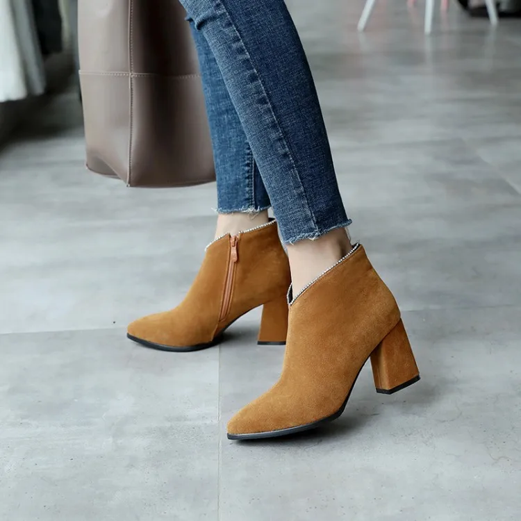 

Big Size 11 12 13 14 15 16Suede pointed, thick heel, high heel, side zipper, short cylinder, square heel and ankle fashion boots