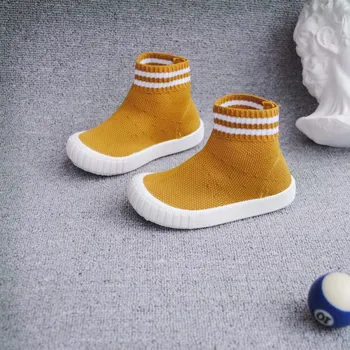 

Children's Knitted Casual Shoes 2018 Autumn New Sets Shorts Single Boots Comfortable Socks Shoes Flying Woven Children's Boots