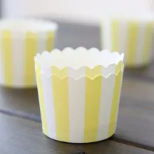 Маленькие конь hornier, термостойкие желто-белые вкладыши в полоску, вечерние принадлежности