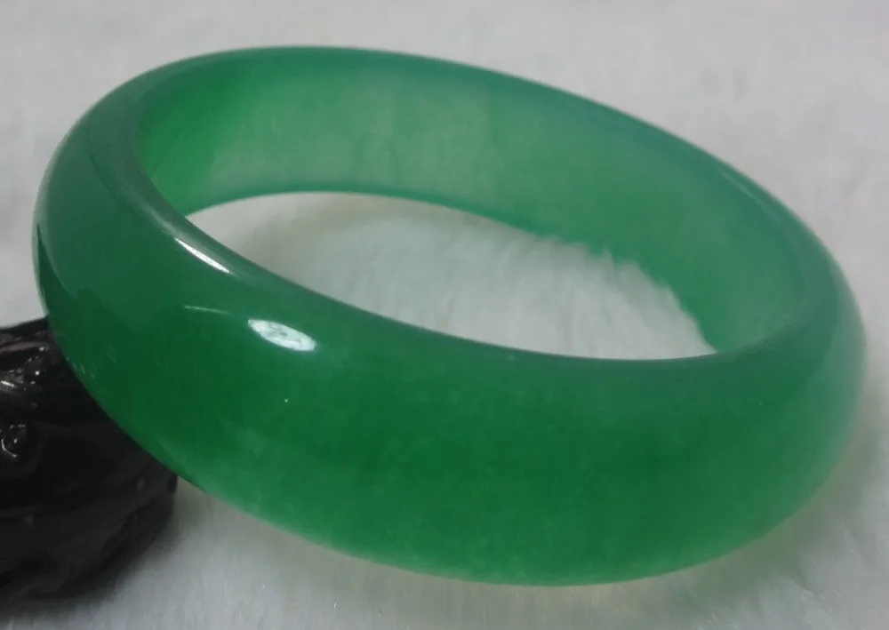 

2524 NATURAL FASHION BEAUTIFUL CHINA EMERALD GREEN JADE GEMS BANGLE BRACELET