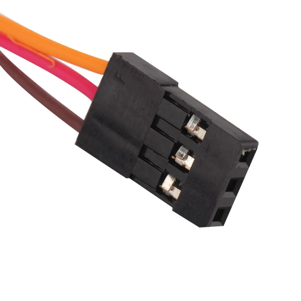 Détail du dissipateur thermique et des soudures sur le contrôleur ESC 12A SimonK pour drone FPV.