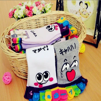 

New Hot fashion autumn and winter lovers creative cartoon Duantong toe socks cotton women socks