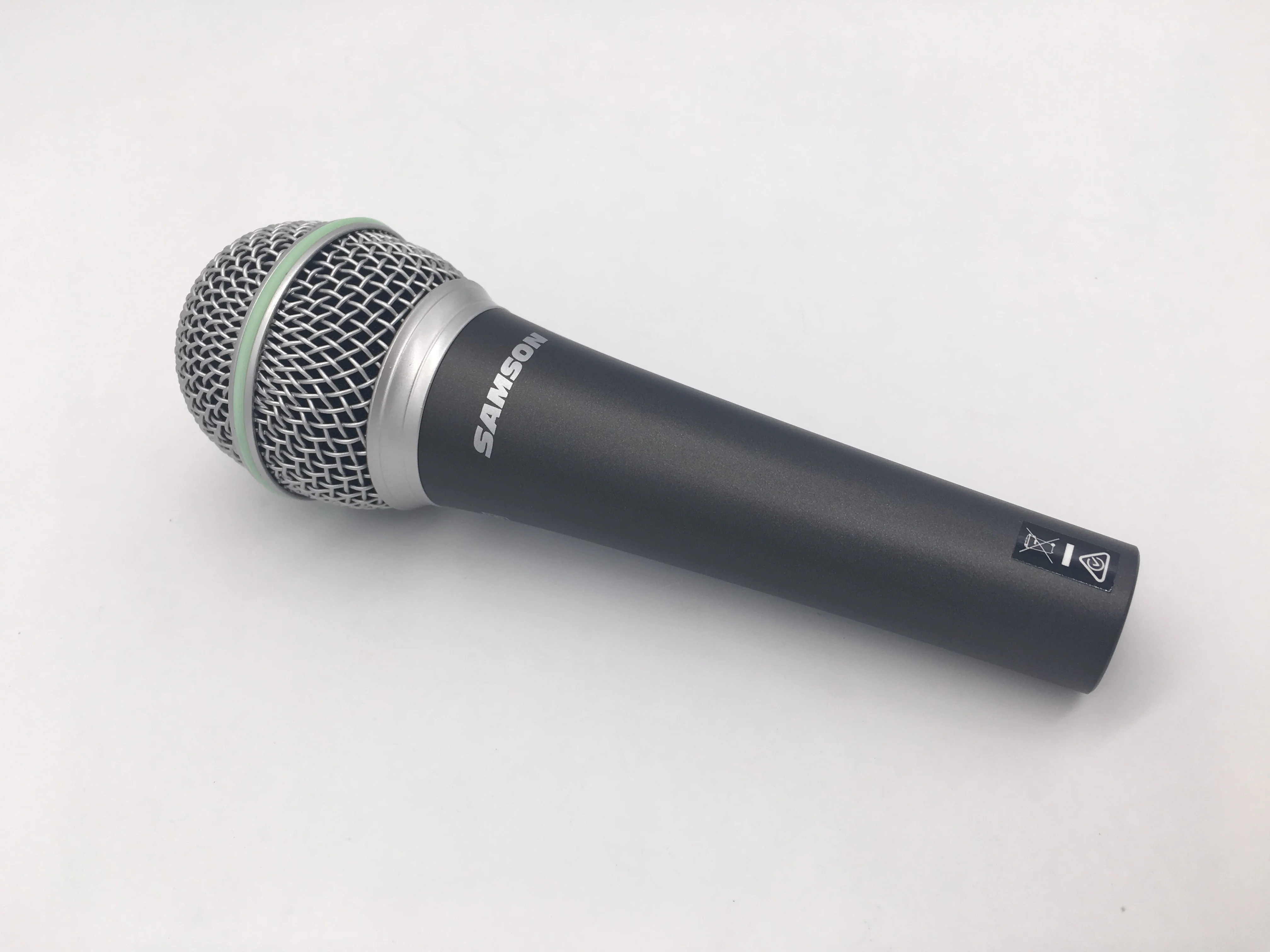 SAMSON Q6 3 пакет динамический вокальный Гиперкардиоидный ручной микрофон для записи+ микрофонный зажим для профессионального приложения в реальном времени и в студии