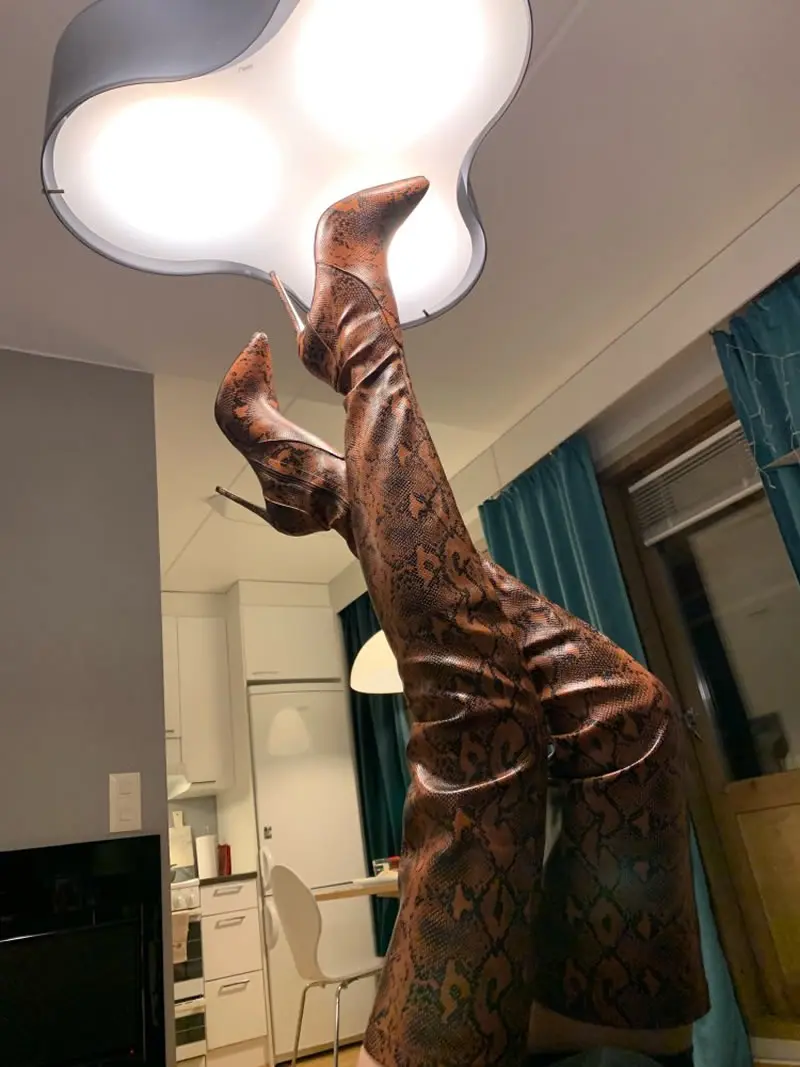 UTB8yooqFqrFXKJk43Ovq6ybnpXaU