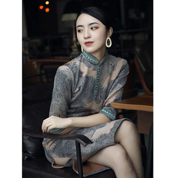 

Chinese National Print Lady Cheongsam Suede Fabric Vintage Stage Show Qipao Vestidos Oversize Half Sleeve Evening Dress XXXL