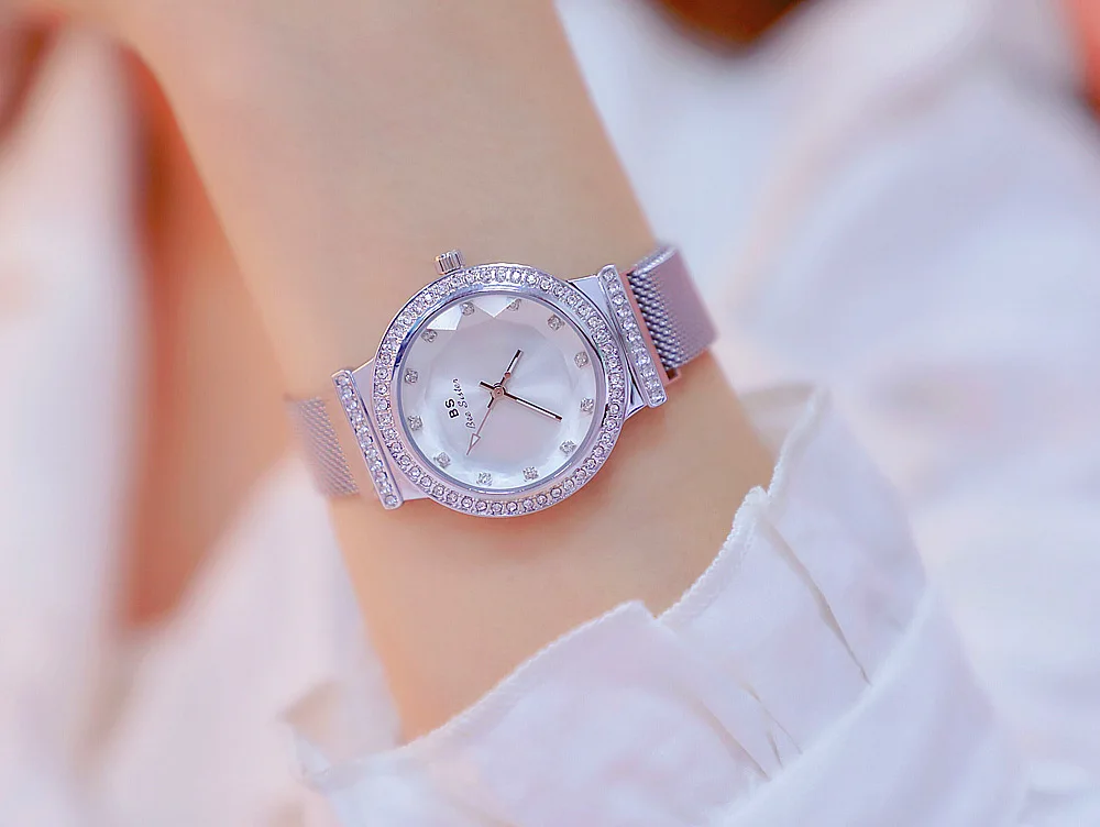 9568947490_381868954