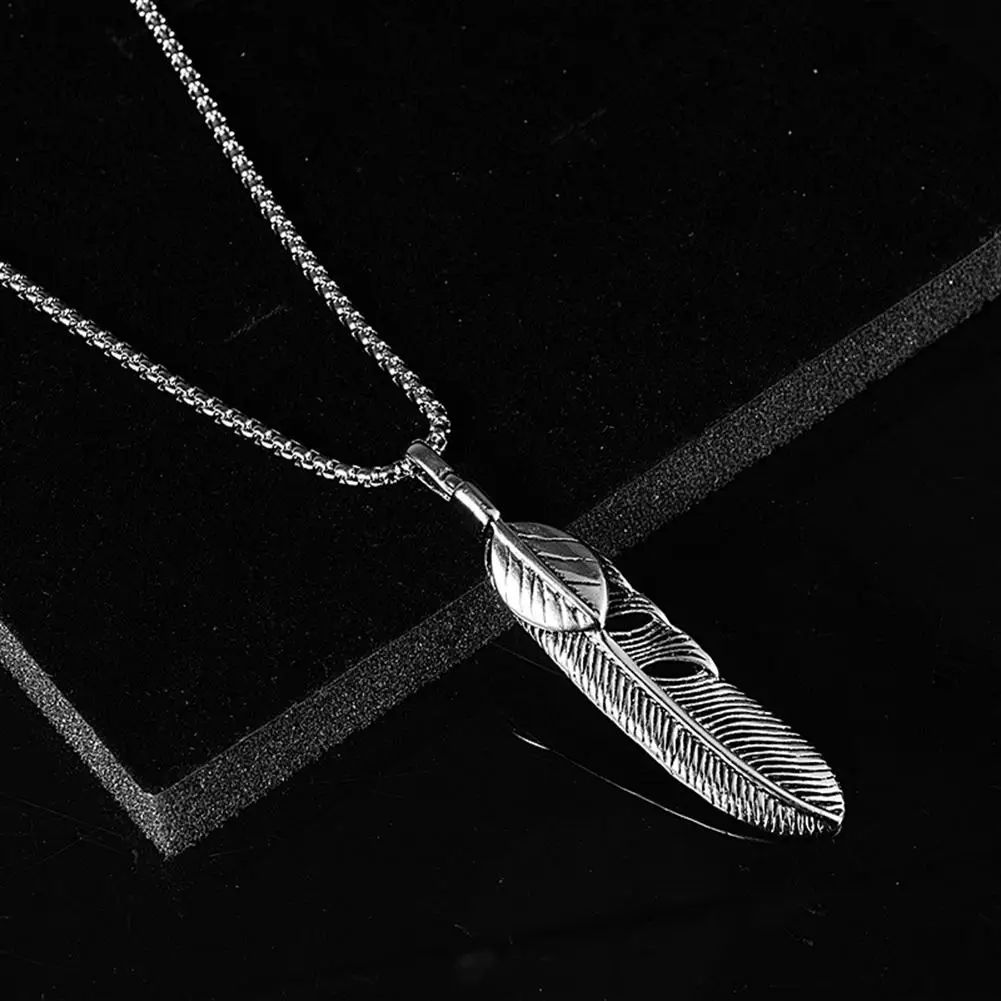 

Men Feather Tree Leaf Pendant Long Chain Necklace Fashion Jewelry