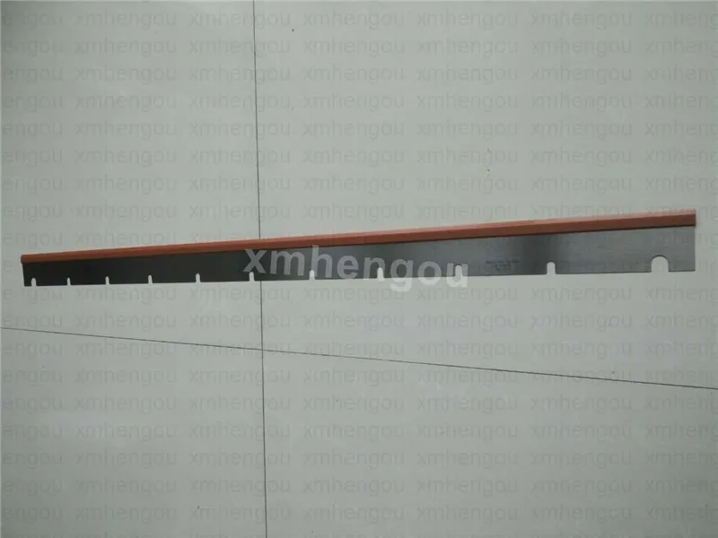 

5 Pieces import Hengoucn SM102 CD102 machine wash up blade 1090x60x0.5mm and 50 pieces rubber sucker 66.028.405 G2.028.405