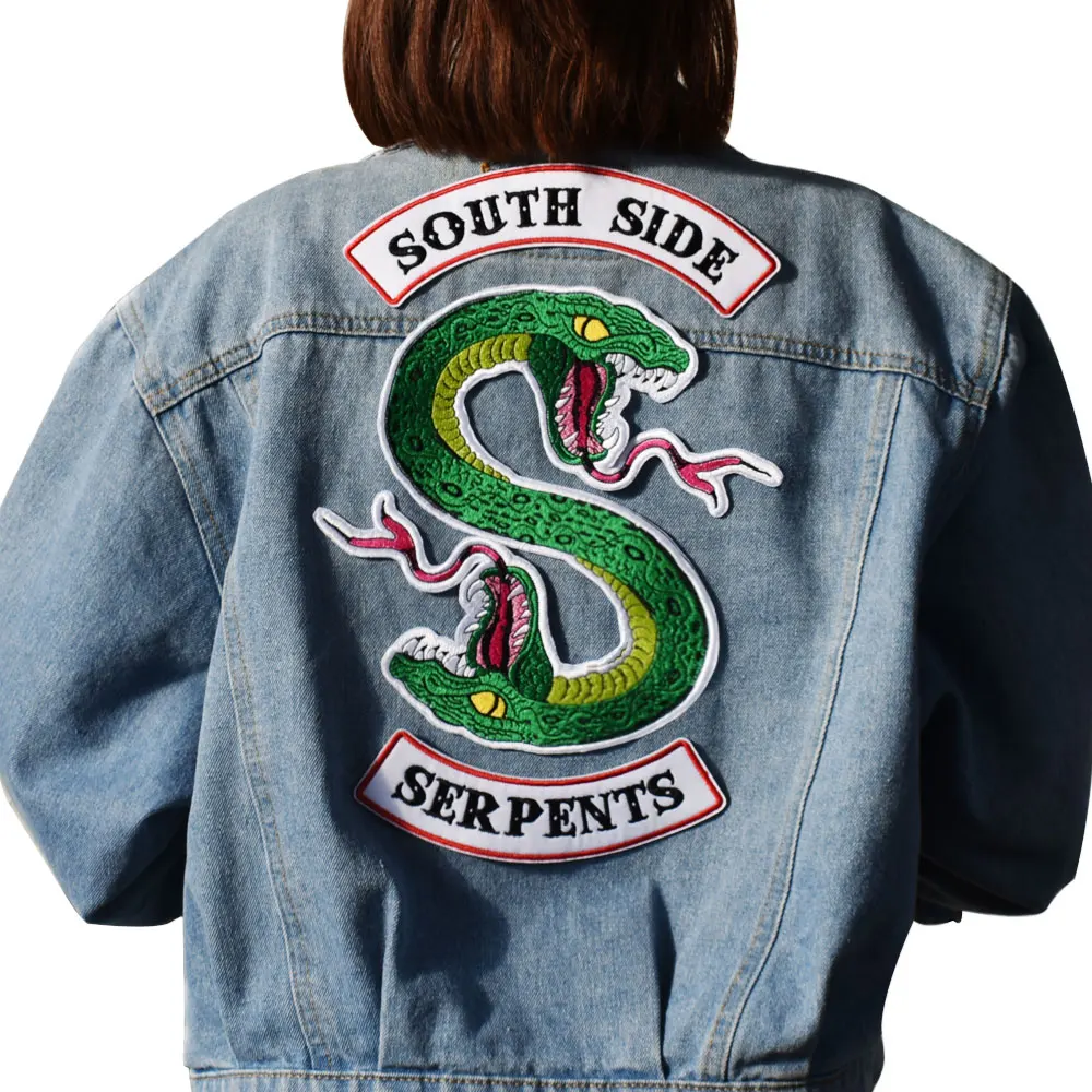 

Cute Green Snake Patch Sewing On Embroidered Patch for Jacket Clothes Vest DIY Apparel Accessories Sewing Applique