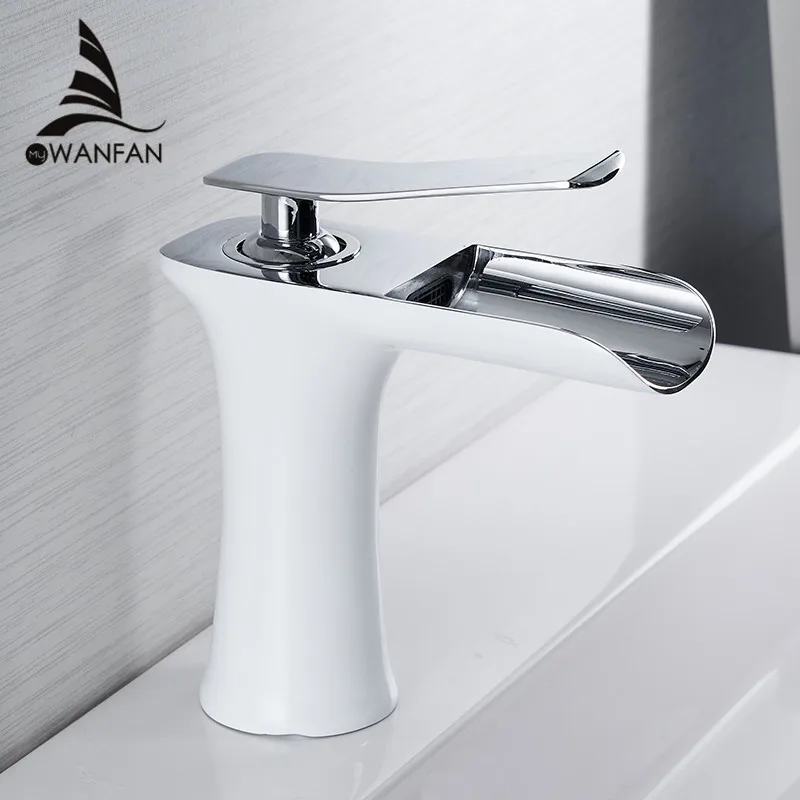 Günstig Becken Armaturen Wasserfall Bad Wasserhahn Einzigen handgriff Waschbecken Mischbatterie Bad Antiken Wasserhahn Messing Waschbecken Wasser Kran Silber 6009