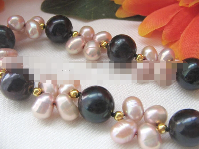 

0953 black and purple freshwater pearl bracelet