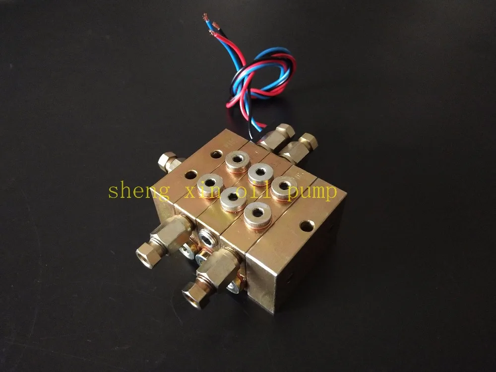 Grease distribution valve 1000 type 4 output progressive distributor with grease check valve