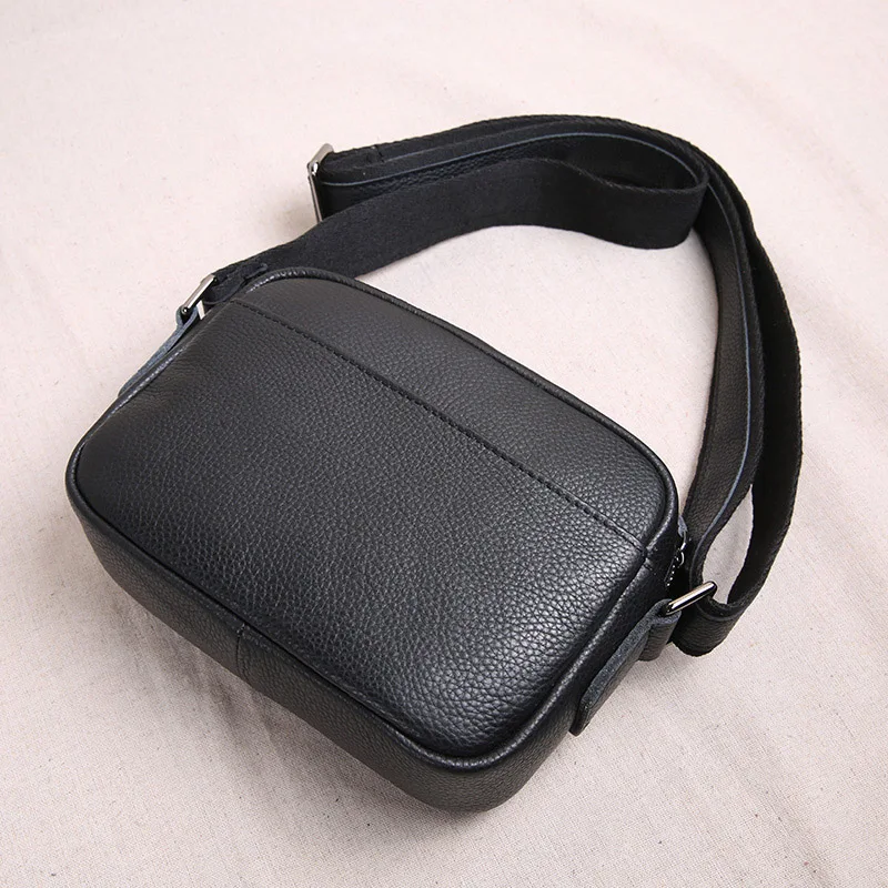 AETOO Mini leather men's bag, head leather men's small bag, casual youth shoulder bag, sloping bag tide