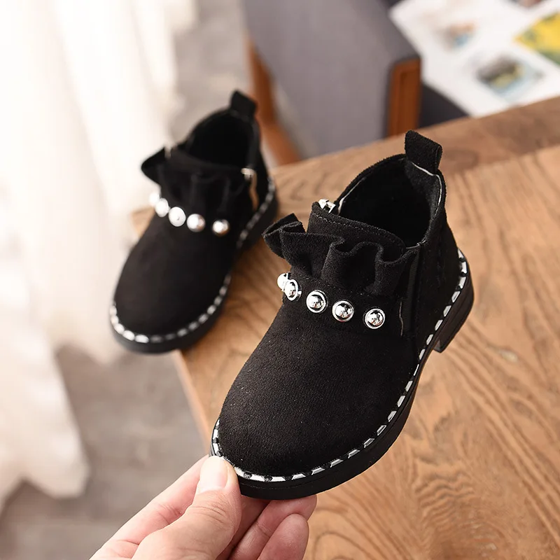 Новые осенние детские короткие ботинки для маленьких девочек, ботинки для отдыха модные детские сапоги с заклепками детские сапоги Martin для девочек от 3 до 15 лет