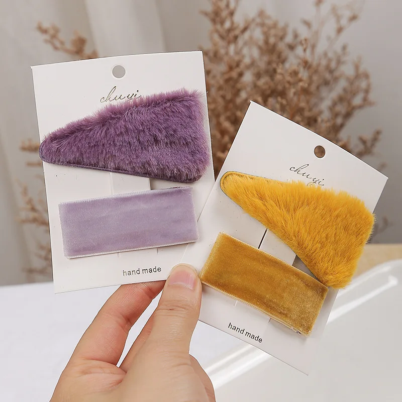 

2 pieces / piece of creative simple plush hairpin hairpin ladies plush hair accessories gift headdress