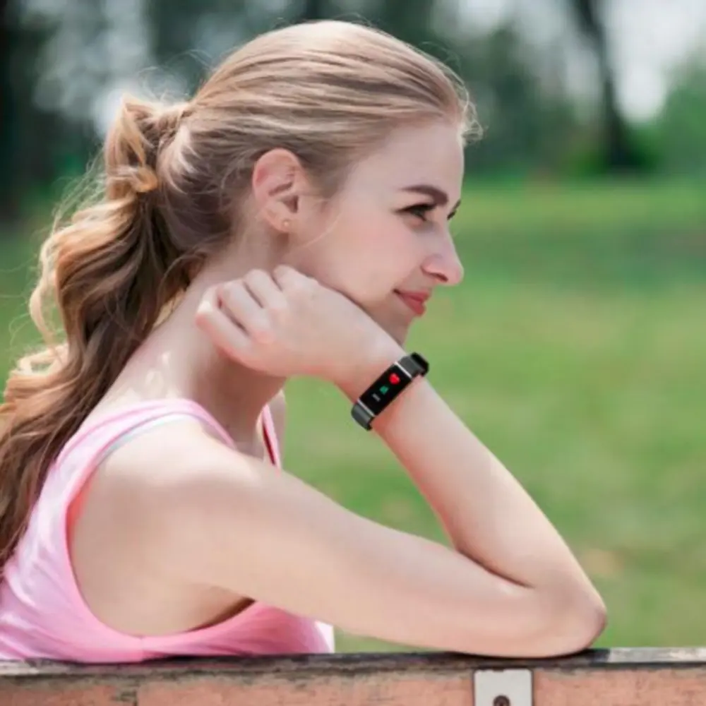 Смарт часы Smarcent ID130 Plus с цветным браслетом пульсометром фитнес трекером PK mi Band 3
