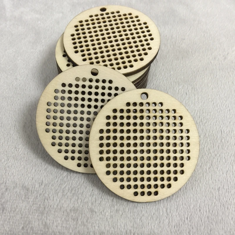 

50 pcs Small Wooden Jewelry Blanks Round