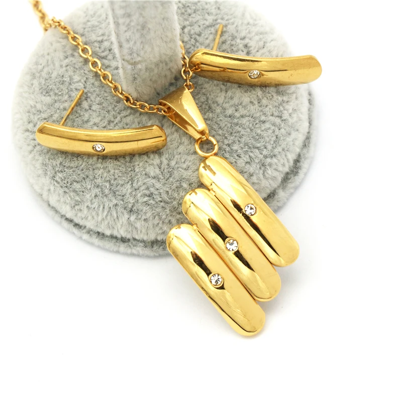 

Stainless Steel Jewelry Sets Geometric Shape Earrings Necklace Set Women Gift Rhinestone Gold Color Stainless Steel Jewellery