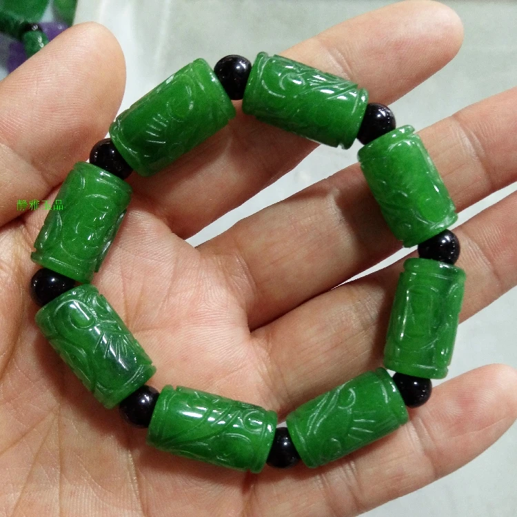 

Send the best gift to a friend of pure hand-carved lulutong style bracelet charm men and women