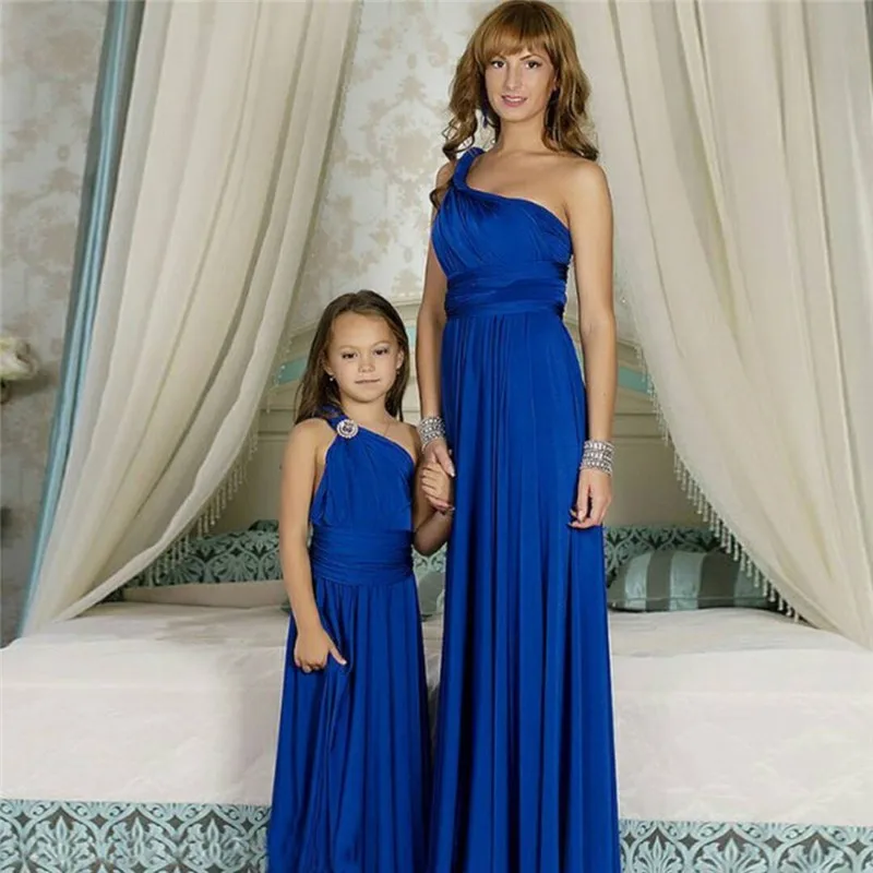 Matching-mother-daughter-long-blue-infinity-dresses-1024x1018