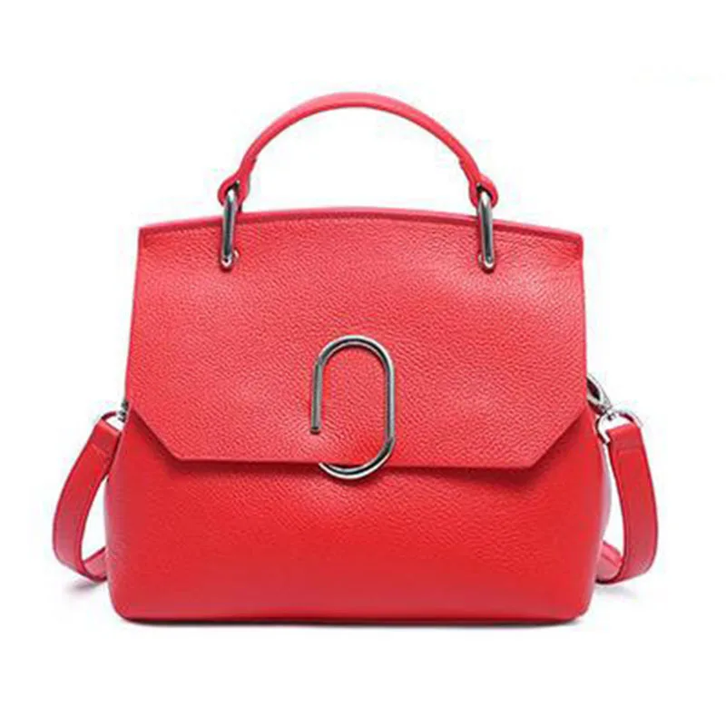 The classic temperament new Genuine Leather women handbags Personality Contrast shell type chic soft face women messenger bags