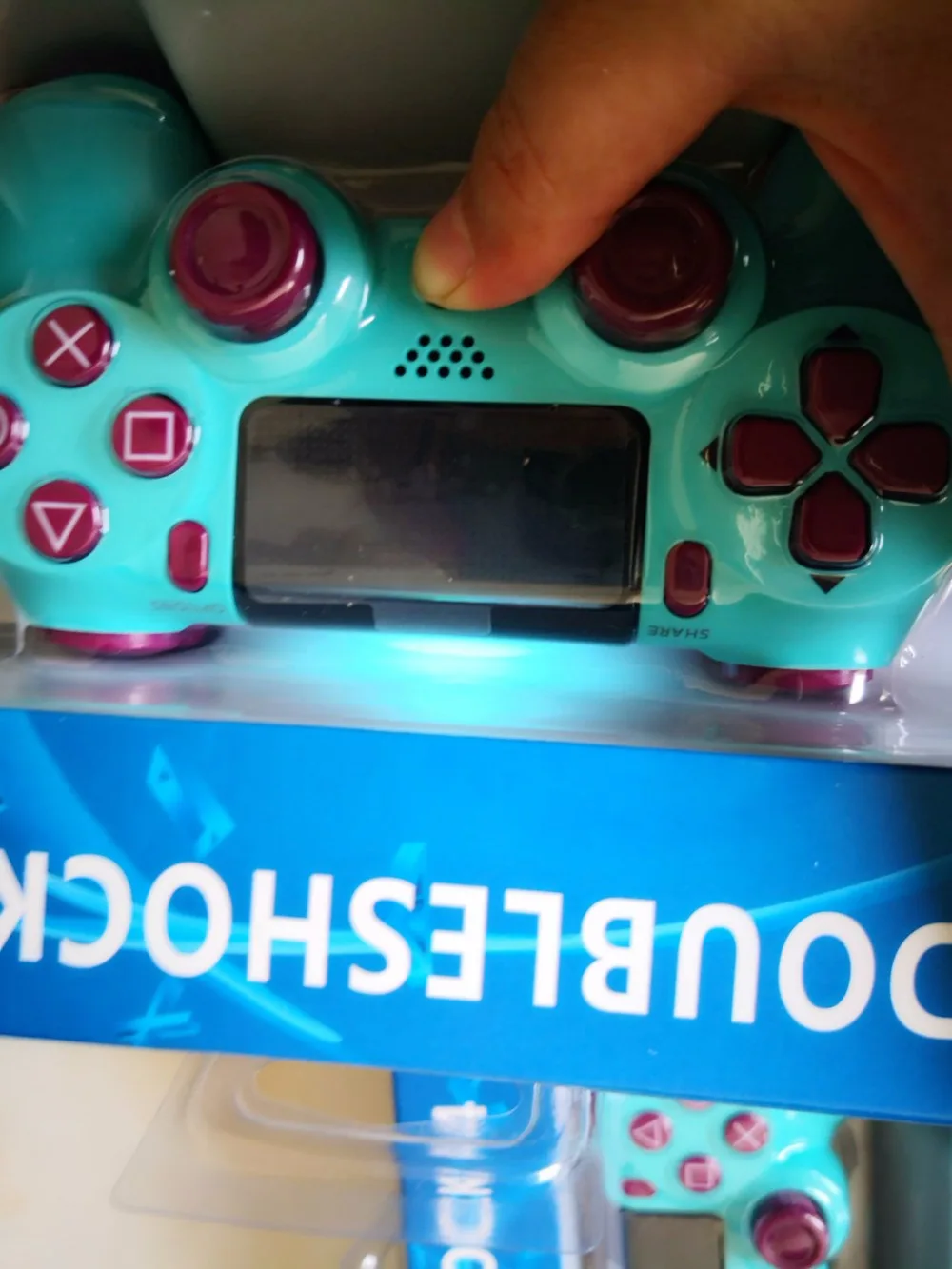 

Legal SixAxis double-vibration For SONY PS4 Controller Bluetooth Gamepad Joystick Wireless Console Sony Playstation 4