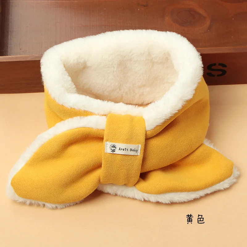 

2019 Autumn Winter Boys Girls Velvet Scarf Warm Kids Cross Plush Scarf Children Collar girls Neck Scarf Fashion Kids Neckerchief