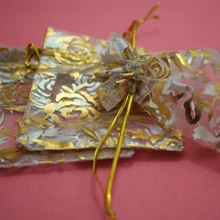 100 шт./лот светло-голубой цвет золотые розы цвет органзы Сумки 15x20 см свадебный подарок мешок ювелирные изделия и чехлы