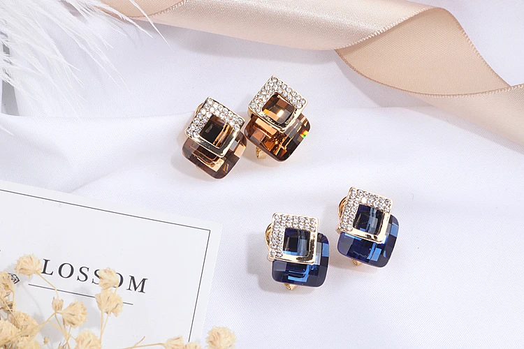 Дизайн Мода браслеты с подвесками с украшением в виде кристаллов серьги гвоздики для женщин, женские блестящие, со стразами Геометрические Квадратные, крупноразмерные блестящие серьги, ювелирные изделия в качестве подарка WX154