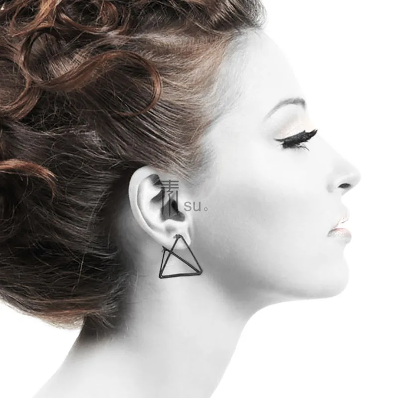 2018 new fashion brief style gold/silver/black hollow geometric stud earrings for women square earrings boucles d'oreilles - Image 3