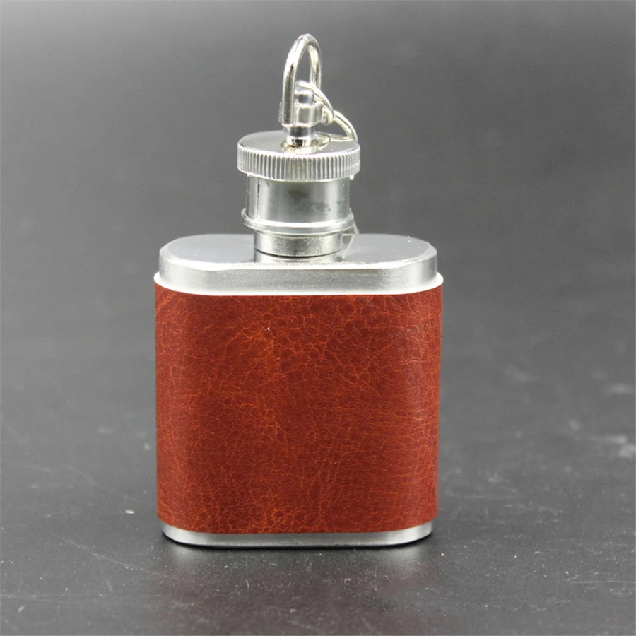 5 Mini Hip Flask with  Leather Personalized  Stainless Steel Drink Mug Bottle with Key Chain 1Oz Portable Wine Flask