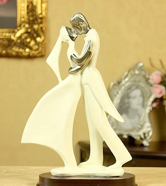 Aliexpress Kissing Men And Women Resin Furnishing Kissing Men And Women Resin Furnishing Articles Creative Wedding Gifts Crafts Fb305