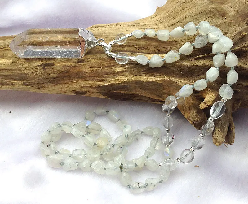 

YA3004 Clear Quartz Gold/Silver Pendant Moonstone Stone Nuggets Beads Knot Handmade Necklace