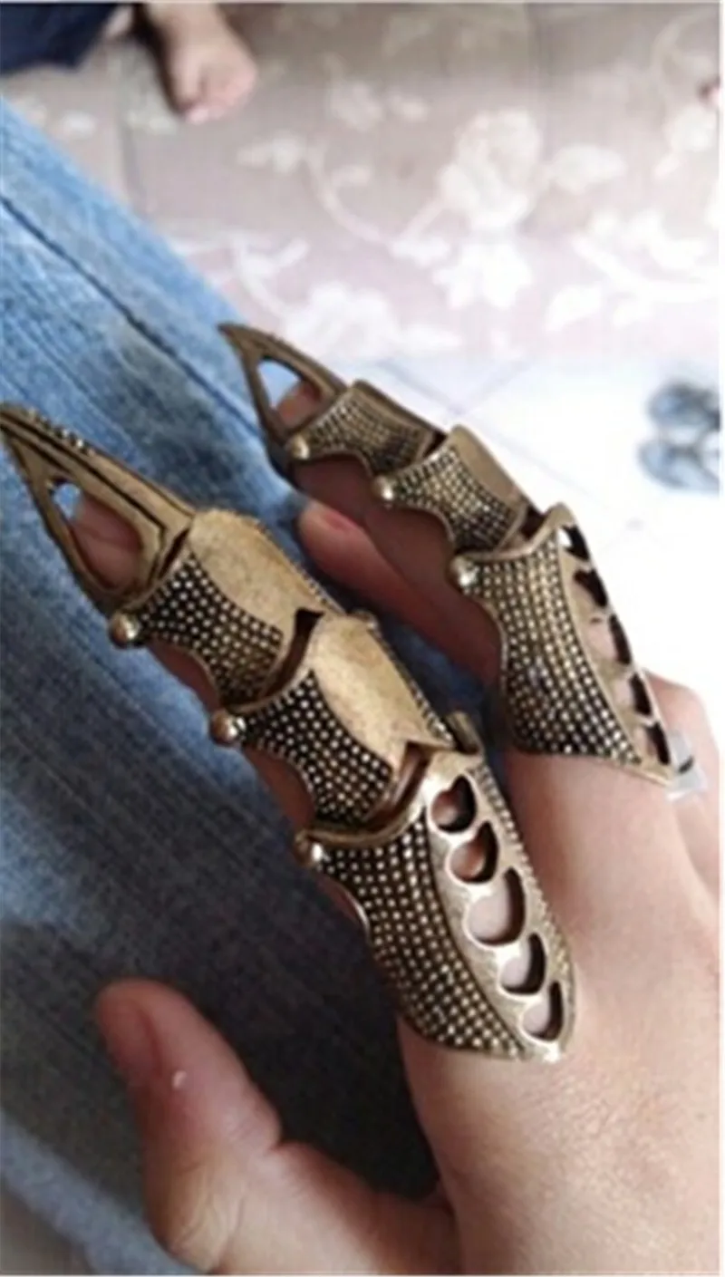 2977416820_2082250205.400x400