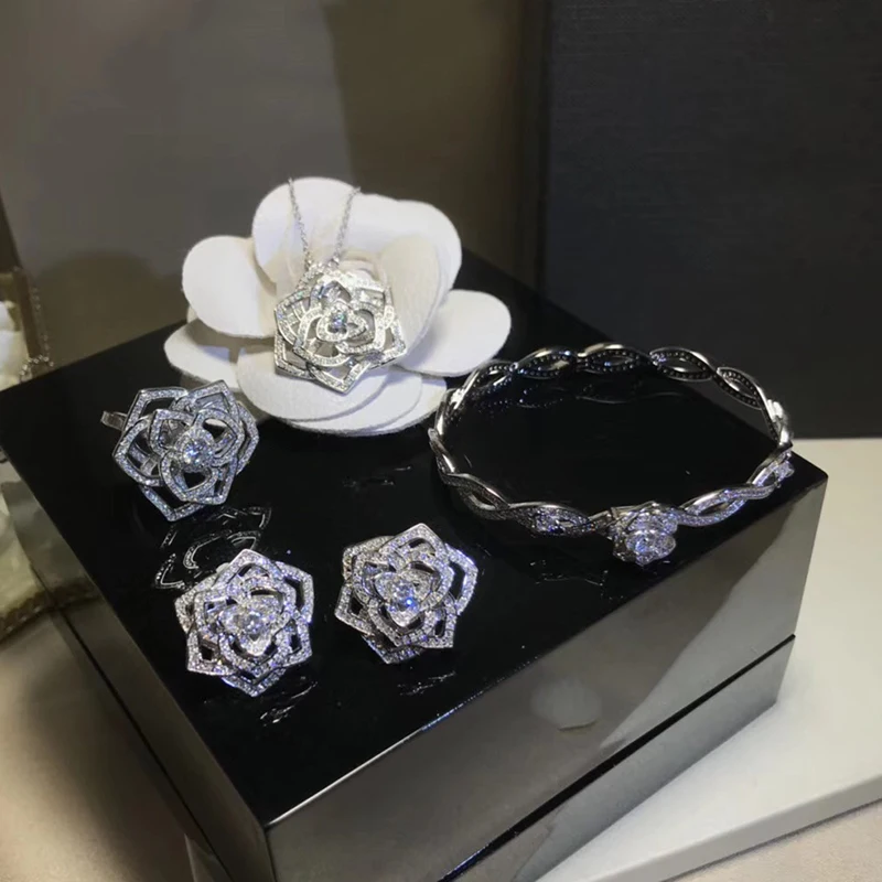 

Brand Pure 925 Sterling Silver Jewelry For Women Rose Flower Wedding Jewelry Set Rose Flower Neckacle Earrings Bracelet Ring Set