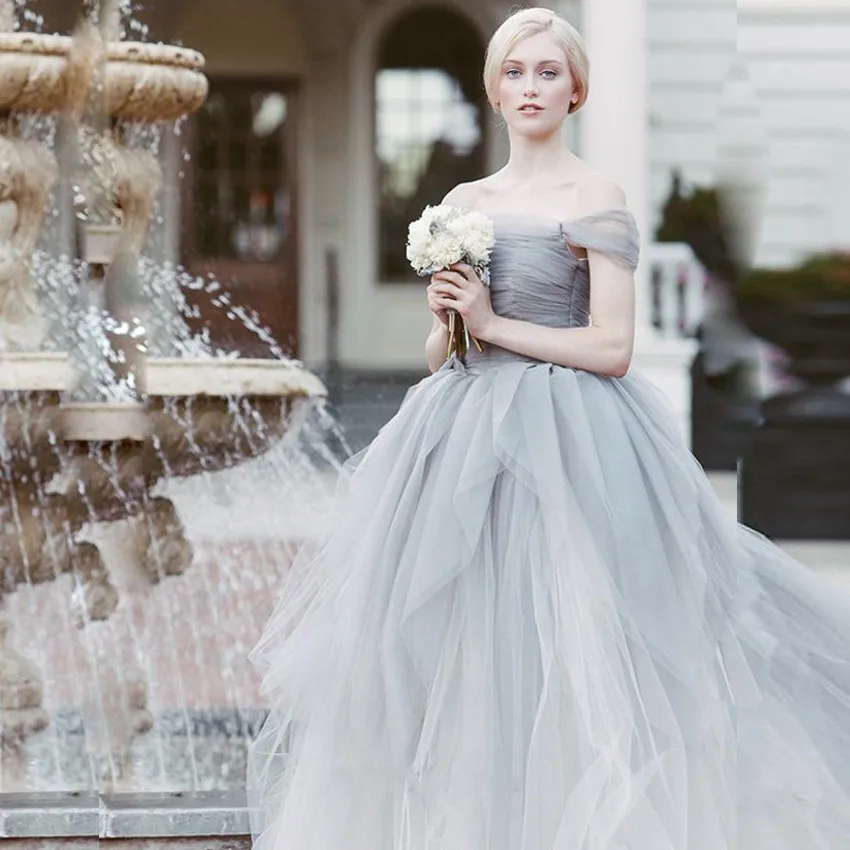 Long Gray Wedding Dresses 30 Timeless Grey And White Fall Wedding