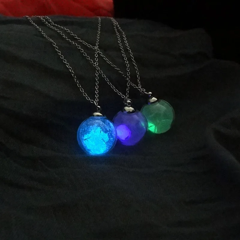 Xileg 1 pc Creative Luminous Crystal Ball Glow in The Dark Charming Necklace Fine Jewelry 