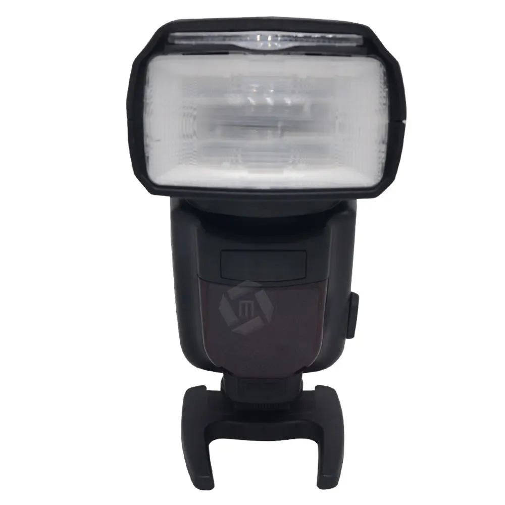 TRIOPO TR 950 Universal Mount Flash Speedlite for Nikon D7000 D5100