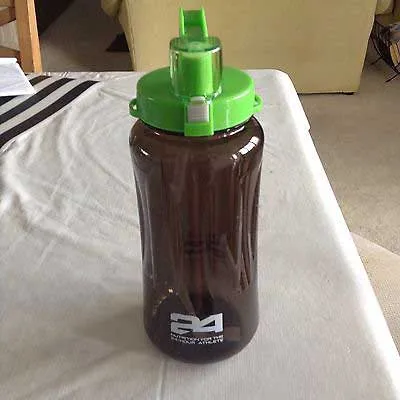 

2L Oversized Water Bottle 2000ml Fashion Frozem Portable Space bottle Herbalife Nutrition Custom Shaker Bottle Free Shipping