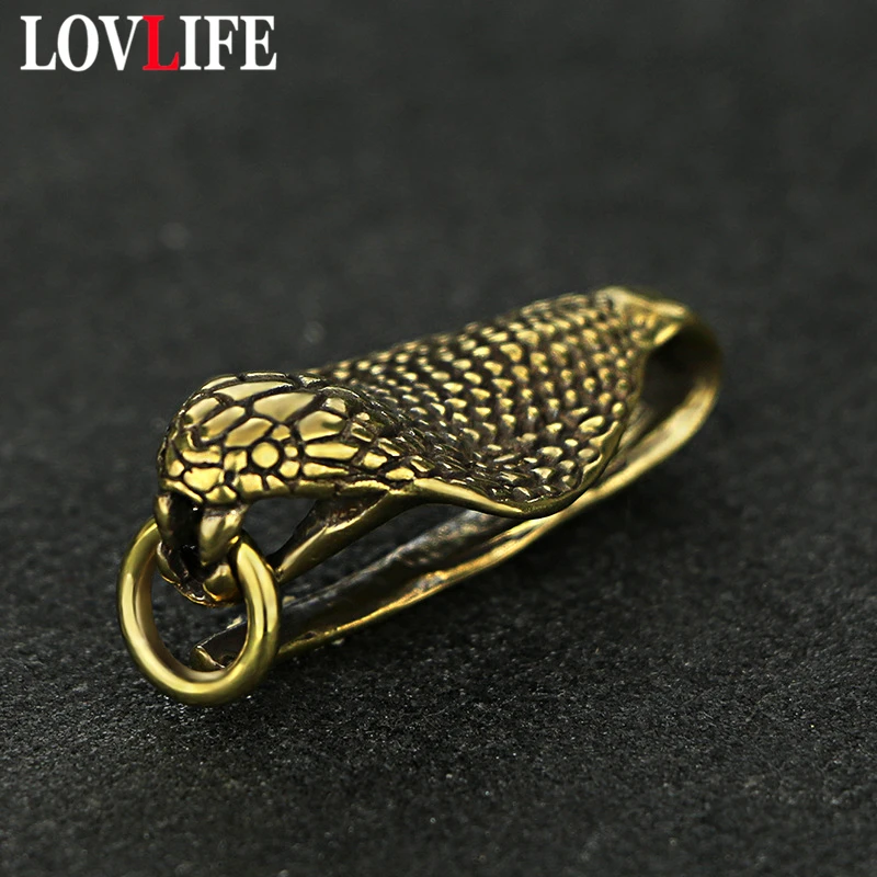 

Vintage Brass Cobra Key Chains Charms Snake Pendants Pure Copper Belt Buckle Keyrings Trinket Car Key Hook Hanging Jewelry Gifts