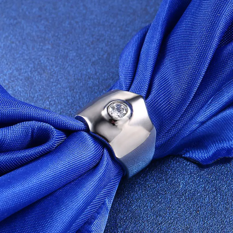 8830814043_973613678