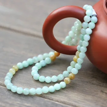 

A special value of natural yu Cargo Passepartout Fluke Jubilee three-color necklace female models/