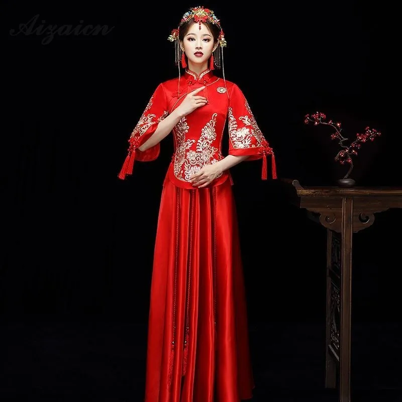 

Red Embroidery Cheongsam Dress Bride Long Qipao Women Traditional Chinese Wedding Qi Pao Oriental Style Dresses Robe Chinoise
