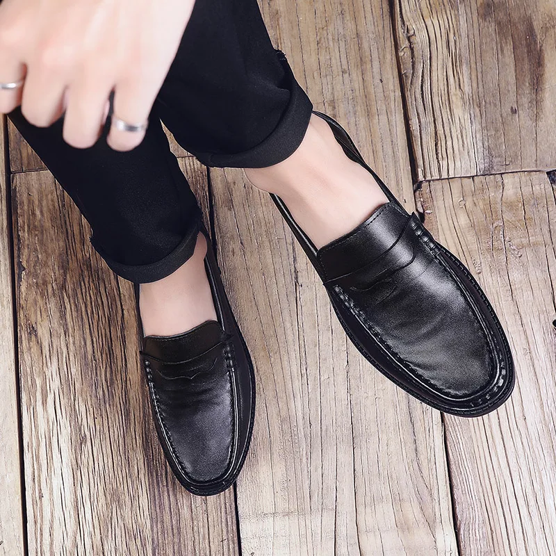 Черные мужские лакированные туфли ручной работы; лоферы из натуральной кожи без застежки в сдержанном стиле; Мягкие Мокасины; офисная деловая обувь; официальная мужская обувь