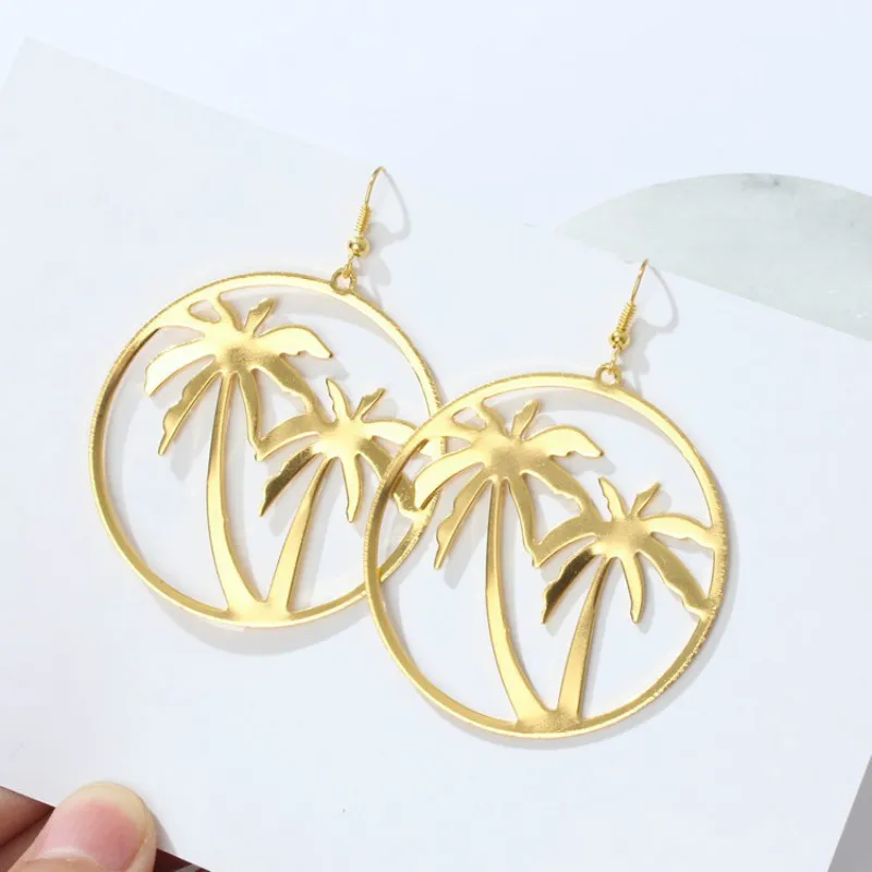 

Korean fashion personality exaggerated large circle leaves hollow street shot female earrings wholesale