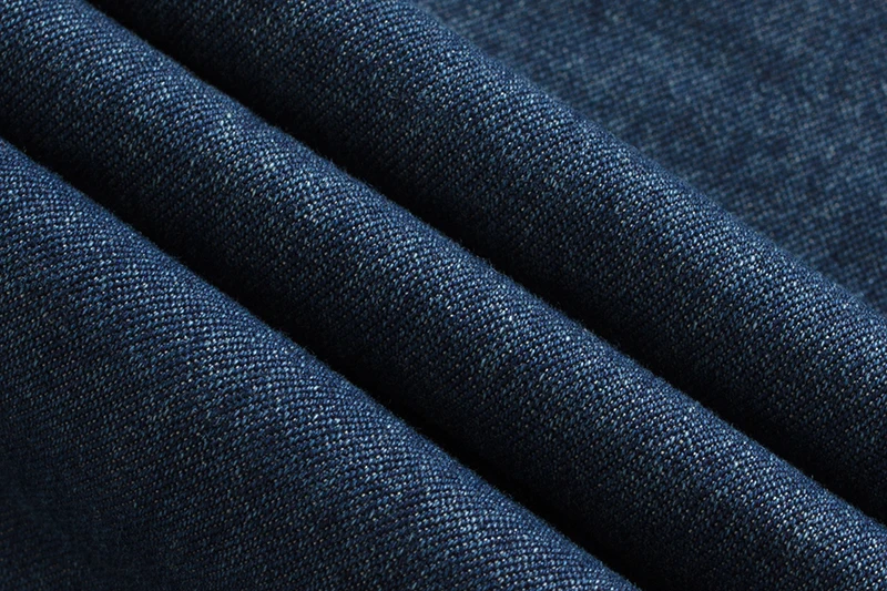 L947_Blue_04