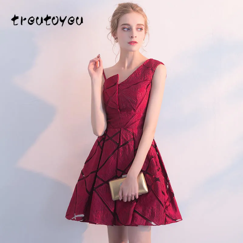 

Treutoyeu One Shoulder Dress Women 2018 Summer Sweet Knee-Length Dresses Evening Striped Plus Size S 3XL Female Dress D059B