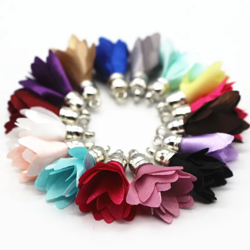 Borla para Chaveiro Flor Celular Cintas Jóias Seda Cetim Tecido Tassel Encantos 100 Pçs Mix Cor 28mm 3 Joias e Acessórios