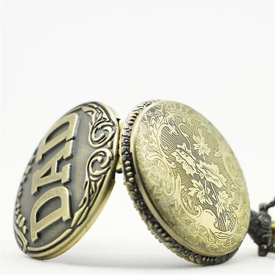 Hot-Sale-Vintage-Chain-Retro-The-Greatest-Quartz-Pocket-Watch-Necklace-For-Grandpa-Dad-Design-New (3)